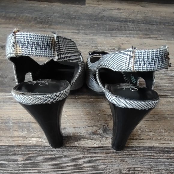 LifeStride Caitlin slingback heels Size 8 - Picture 3 of 11